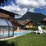 Les Bruyeres Hotel