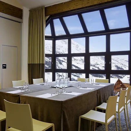 Hotel Les Menuires Les Bruyeres 3* Les Menuires
